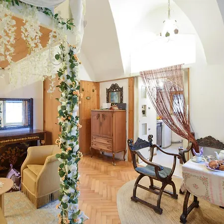 Apartment In With Wifi